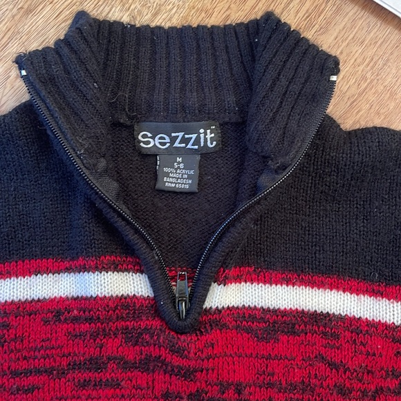 Size 4 elegant top - Picture 2 of 4